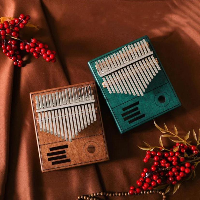 A Musical Instrument With Keys - 레트로 Kalimba 17 키 손가락 피아노